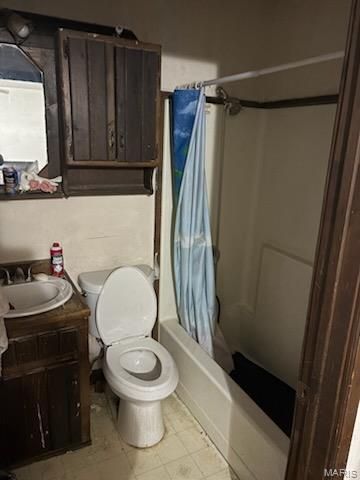 2824 E 24th Street, Granite City, IL 62040