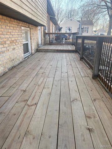 2824 E 24th Street, Granite City, IL 62040