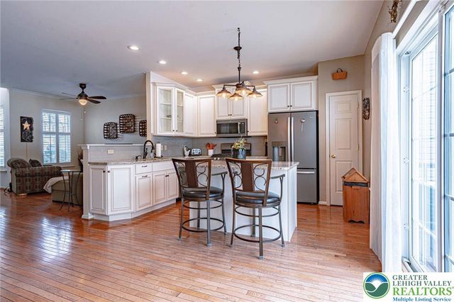 5238 Dartmouth Drive, Lower Macungie Twp, PA 18062