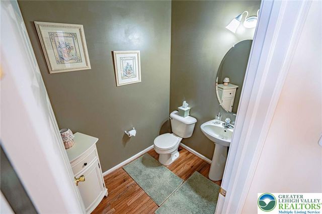 5238 Dartmouth Drive, Lower Macungie Twp, PA 18062