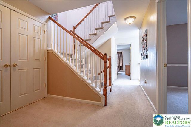 5238 Dartmouth Drive, Lower Macungie Twp, PA 18062