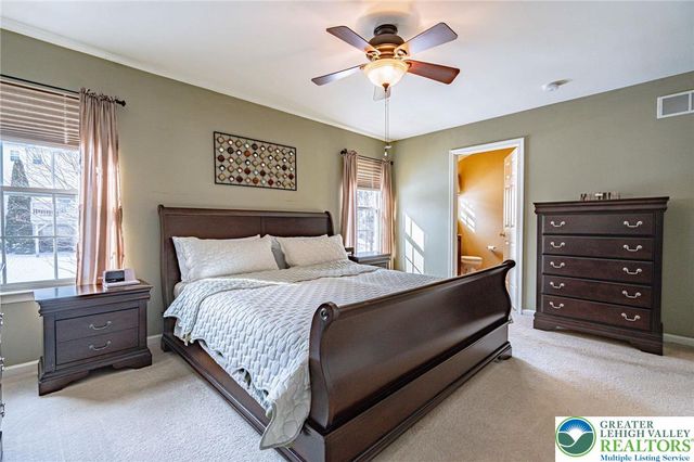 5238 Dartmouth Drive, Lower Macungie Twp, PA 18062