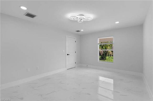 731 Camilla ST E, Lehigh Acres, FL 33974