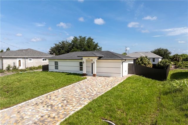 731 Camilla ST E, Lehigh Acres, FL 33974