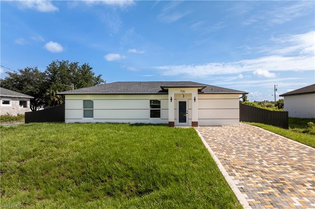 731 Camilla ST E, Lehigh Acres, FL 33974