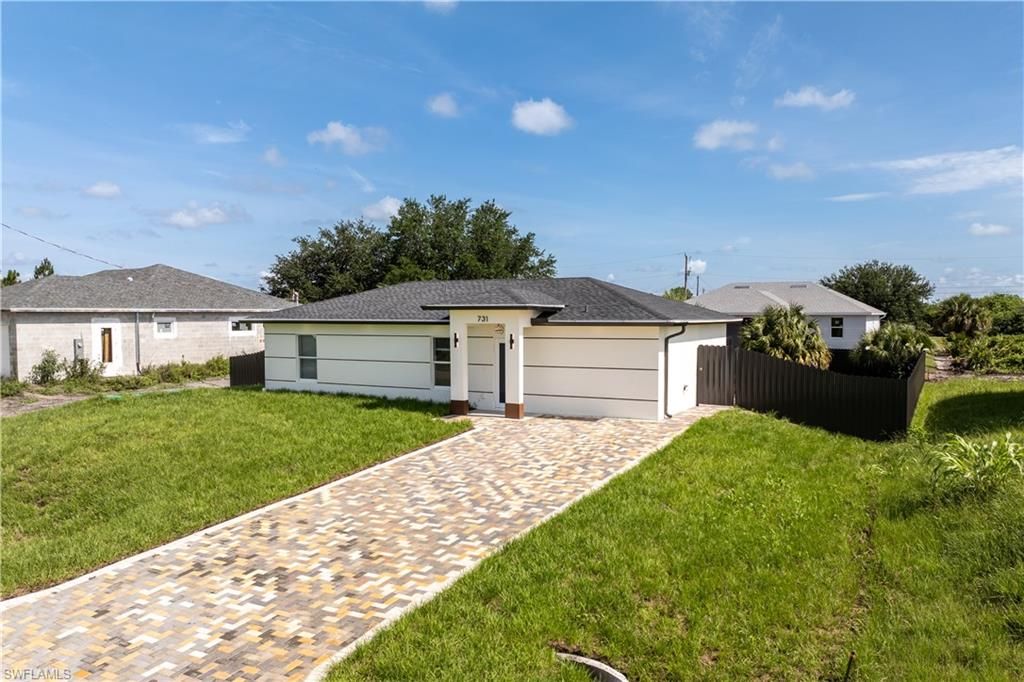 731 Camilla ST E, LEHIGH ACRES, FL 33974 — photo 3