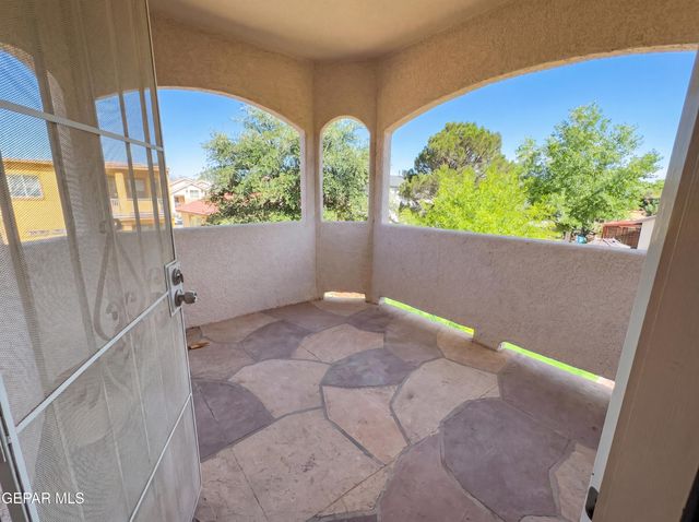 3648 AJA KOREN Place, El Paso, TX 79938