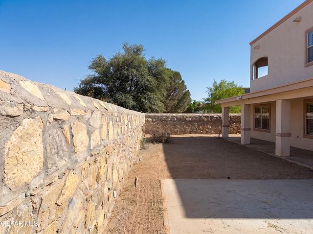 3648 AJA KOREN Place, El Paso, TX 79938