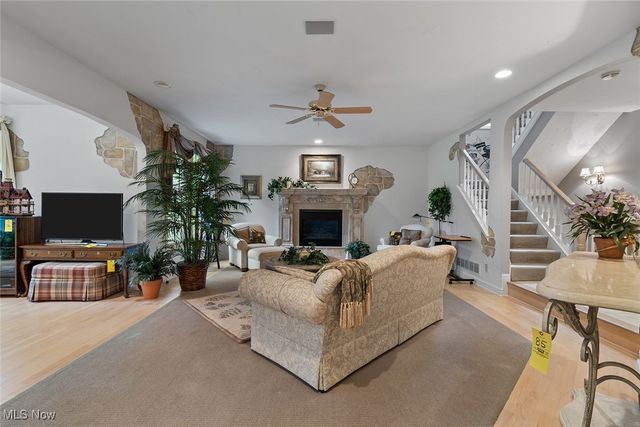 5412 Downingsgate Circle NW, Canton, OH 44718