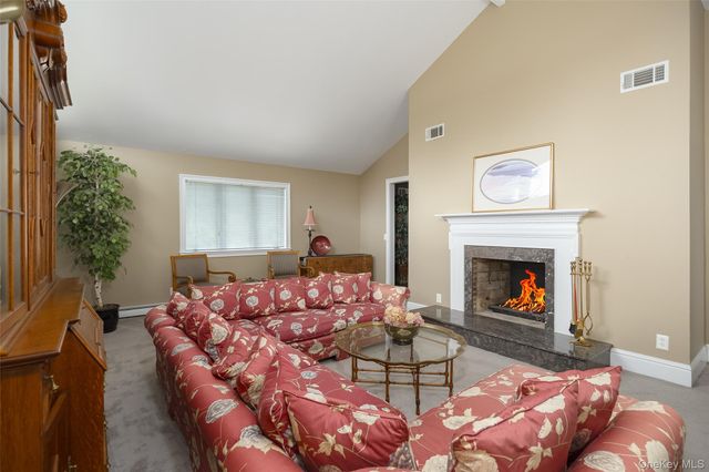 11 Potters Lane, Lagrangeville, NY 12540
