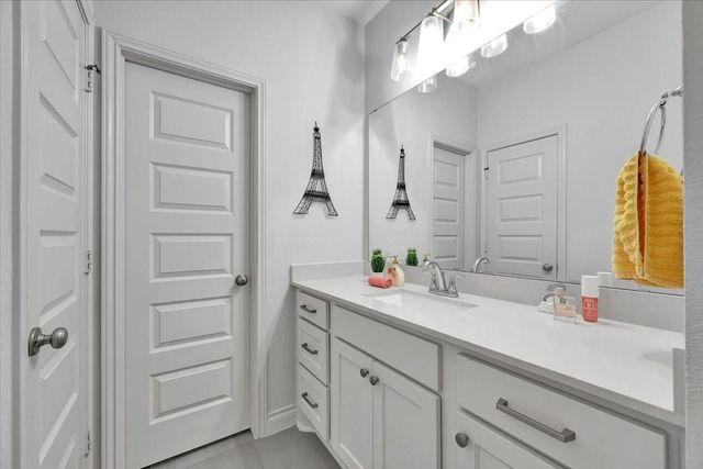 12218 Hickory Arroyo Drive, Humble, TX 77346