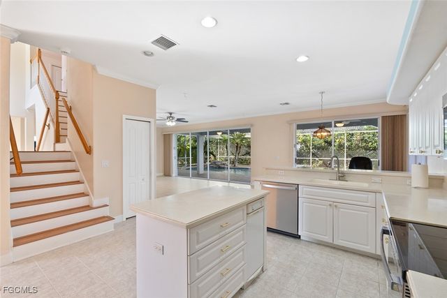 8711 KILKENNY CT, Fort Myers, FL 33912