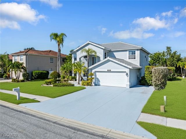 8711 KILKENNY CT, Fort Myers, FL 33912