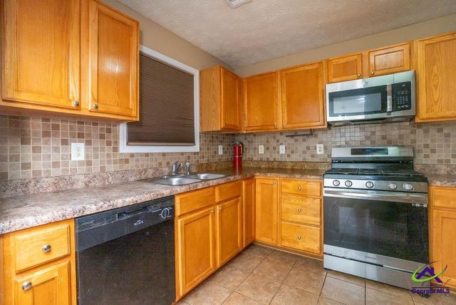 669 wilderness Drive, Macon, GA 31220