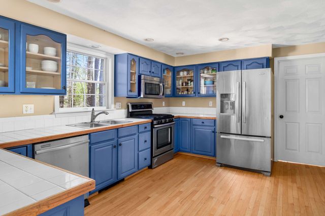 1 Meadowlark Drive, York, ME 03909