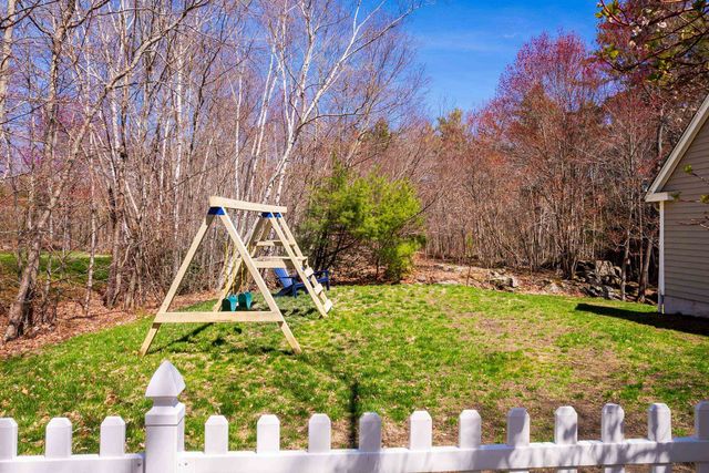 1 Meadowlark Drive, York, ME 03909