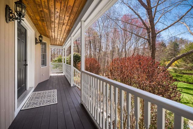 1 Meadowlark Drive, York, ME 03909
