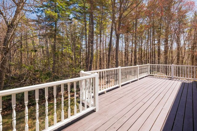 1 Meadowlark Drive, York, ME 03909