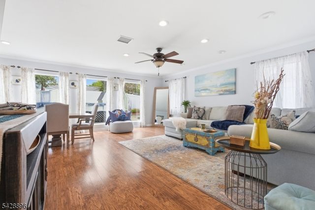 60 Fordham Dr, Aberdeen Twp., NJ 07747
