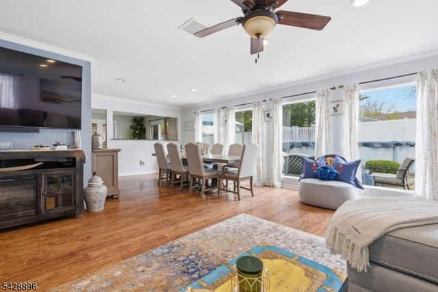 60 Fordham Dr, Aberdeen Twp., NJ 07747