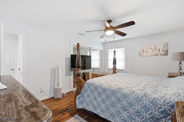 60 Fordham Dr, Aberdeen Twp., NJ 07747