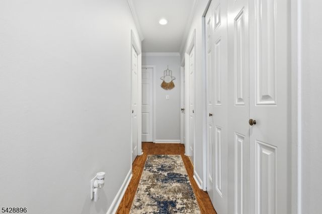60 Fordham Dr, Aberdeen Twp., NJ 07747