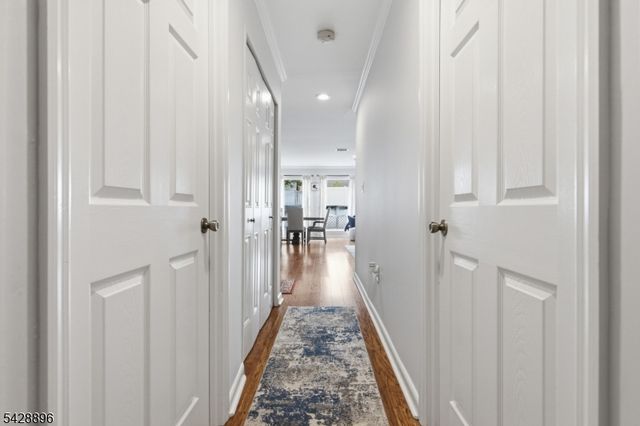 60 Fordham Dr, Aberdeen Twp., NJ 07747