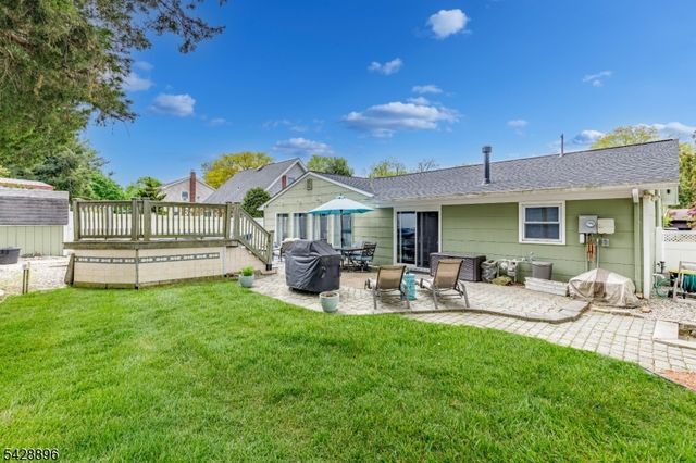 60 Fordham Dr, Aberdeen Twp., NJ 07747