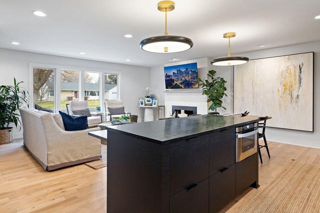 5029 W 56th Street, Edina, MN 55436