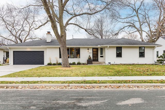 5029 W 56th Street, Edina, MN 55436