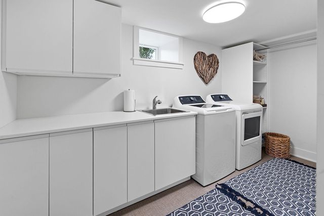 5029 W 56th Street, Edina, MN 55436