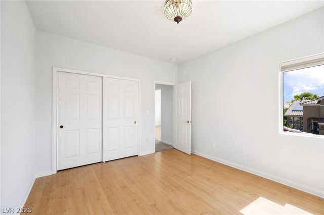 2021 Waterbury Lane, Las Vegas, NV 89134