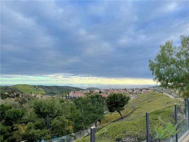 4 Highpoint, Newport Coast, CA 92657