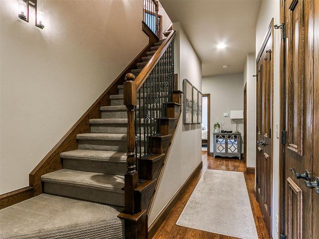 1615 Manchester Avenue, Edmond, OK 73034