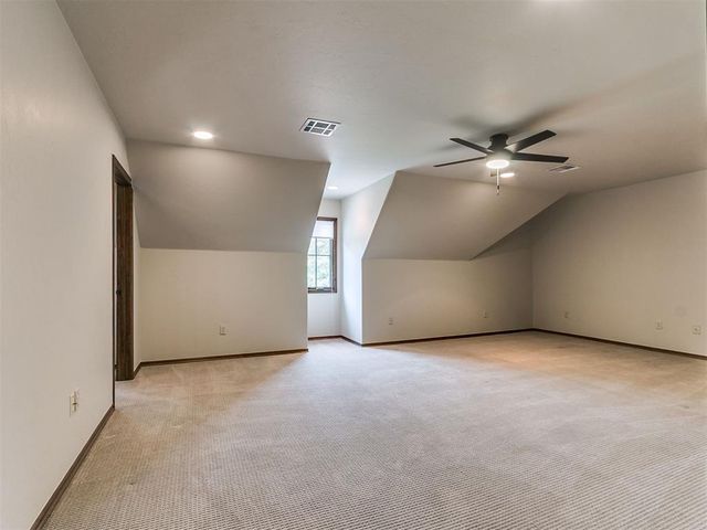 1615 Manchester Avenue, Edmond, OK 73034