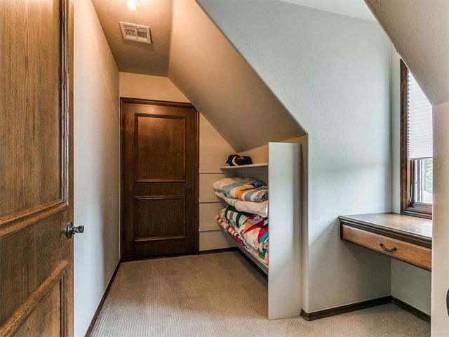 1615 Manchester Avenue, Edmond, OK 73034