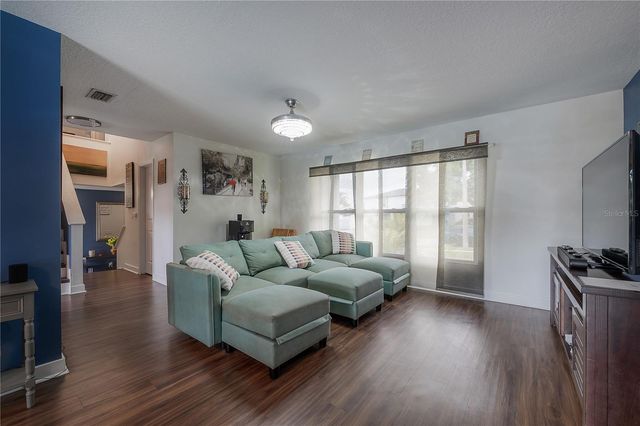 7312 NOVA CIRCLE, Tampa, FL 33634