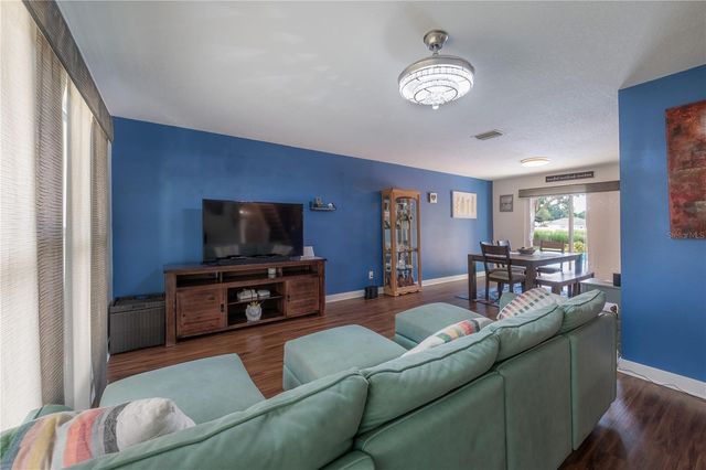 7312 NOVA CIRCLE, Tampa, FL 33634