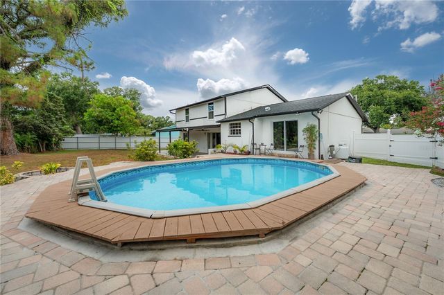 7312 NOVA CIRCLE, Tampa, FL 33634