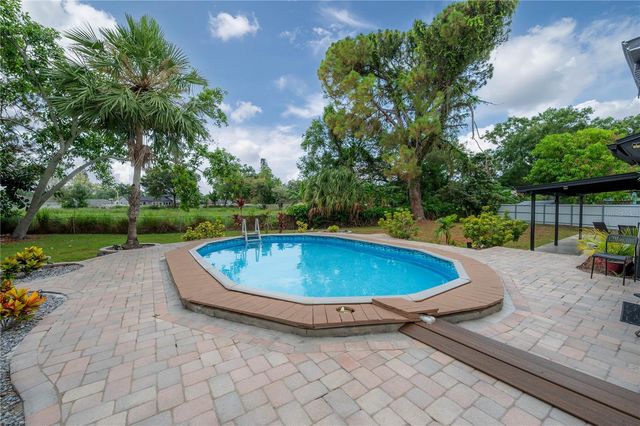 7312 NOVA CIRCLE, Tampa, FL 33634