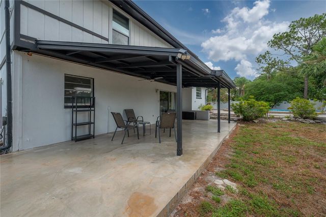 7312 NOVA CIRCLE, Tampa, FL 33634
