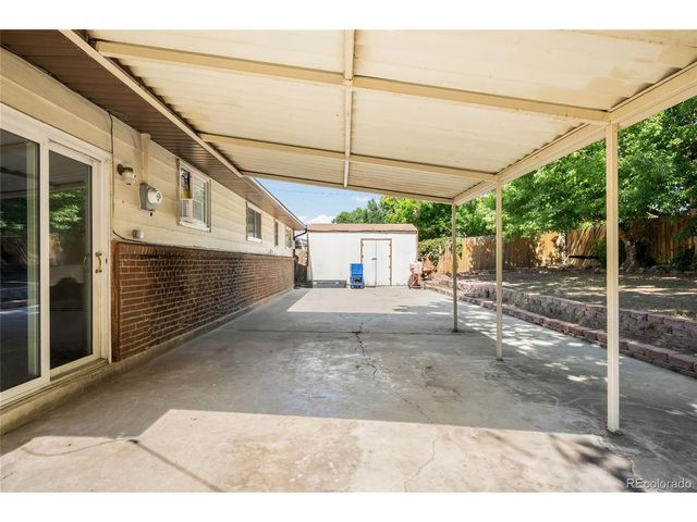 4661 Dixon Dr, Westminster, CO 80031
