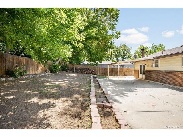 4661 Dixon Dr, Westminster, CO 80031