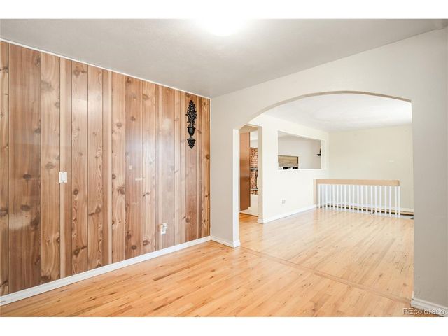 4661 Dixon Dr, Westminster, CO 80031