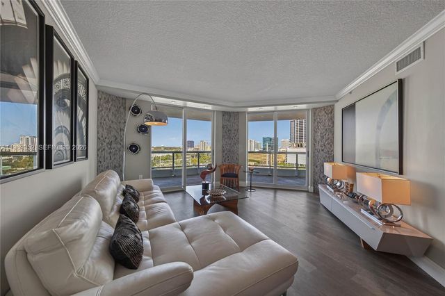 401 SW 4th Ave 1407, Fort Lauderdale, FL 33315