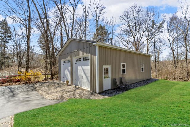 26 Drovers Lane, Brewster, NY 10509