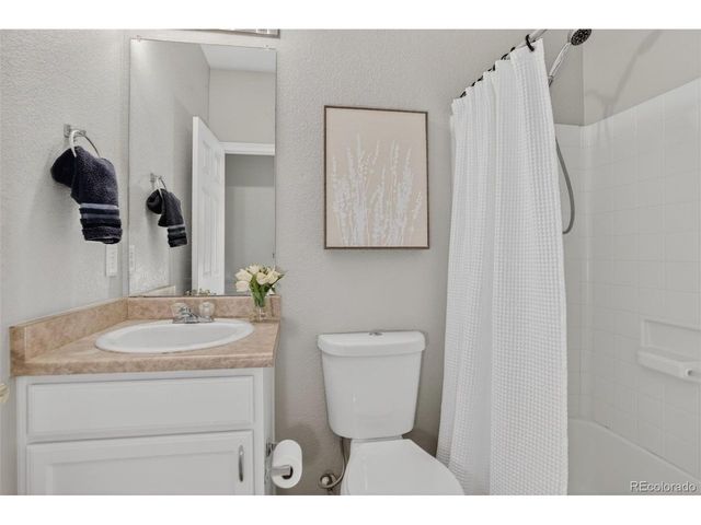 2254 Broadleaf Loop, Castle Rock, CO 80109