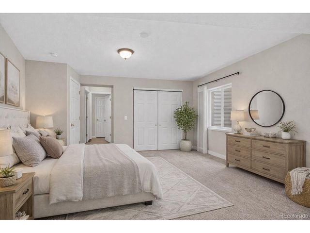 2254 Broadleaf Loop, Castle Rock, CO 80109