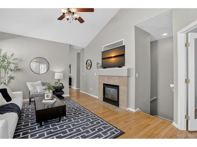 2254 Broadleaf Loop, Castle Rock, CO 80109