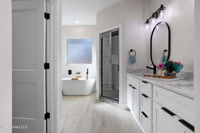 1781 Granhurst Drive, Gautier, MS 39553